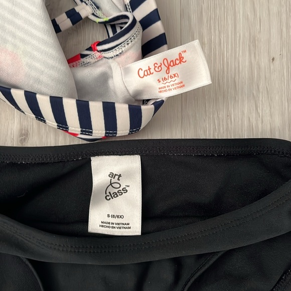 Pair of girls Cat & Jack two-piece swimsuits size 6/6X EUC - Picture 3 of 5